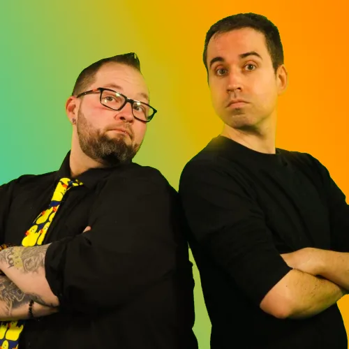 Joves rient en un teatre durant una obra de Teatre Educatiu